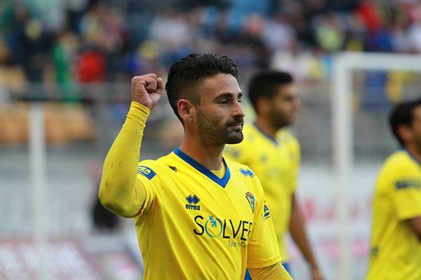 El Cádiz CF le da la baja a Enrique Márquez