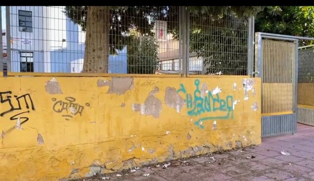 Sí Cartagena denuncia el estado de abandono del antiguo colegio El Cuco, en el barrio de San Antón