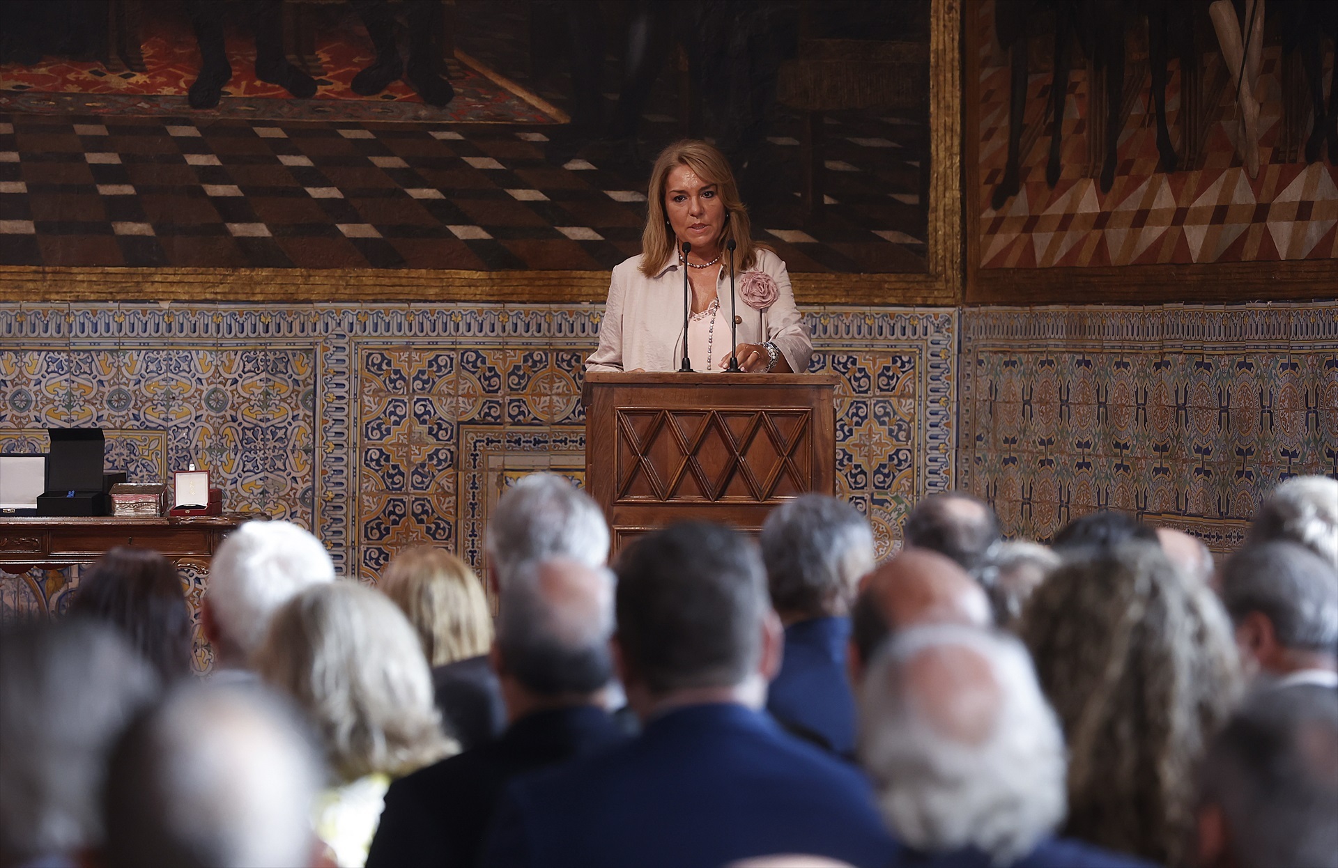 UGT y CCOO recogen firmas por incumplimientos de la Conselleria de Servicios Sociales
