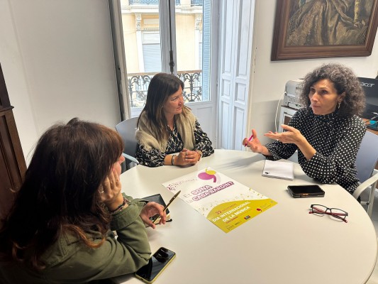 El Campello y el Instituto Gil-Albert estrechan lazos para futuras actuaciones conjuntas