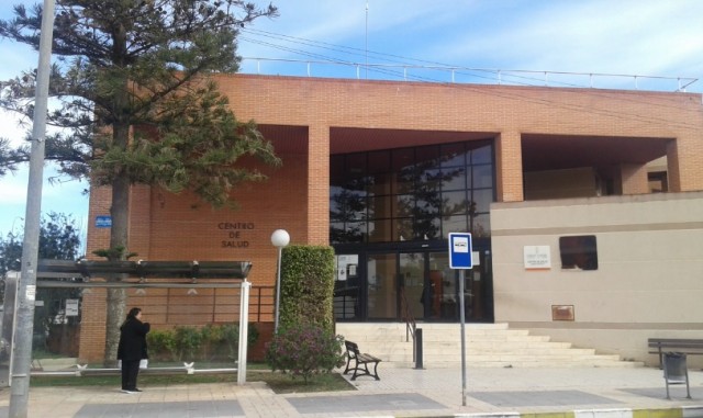 Sanitat actúa en los centros del General de Elche: ampliación en el Raval, Santa Pola y reforma de Altabix
