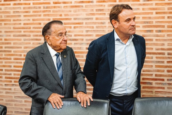 El Levante aplaza de nuevo la Junta General de Accionistas
