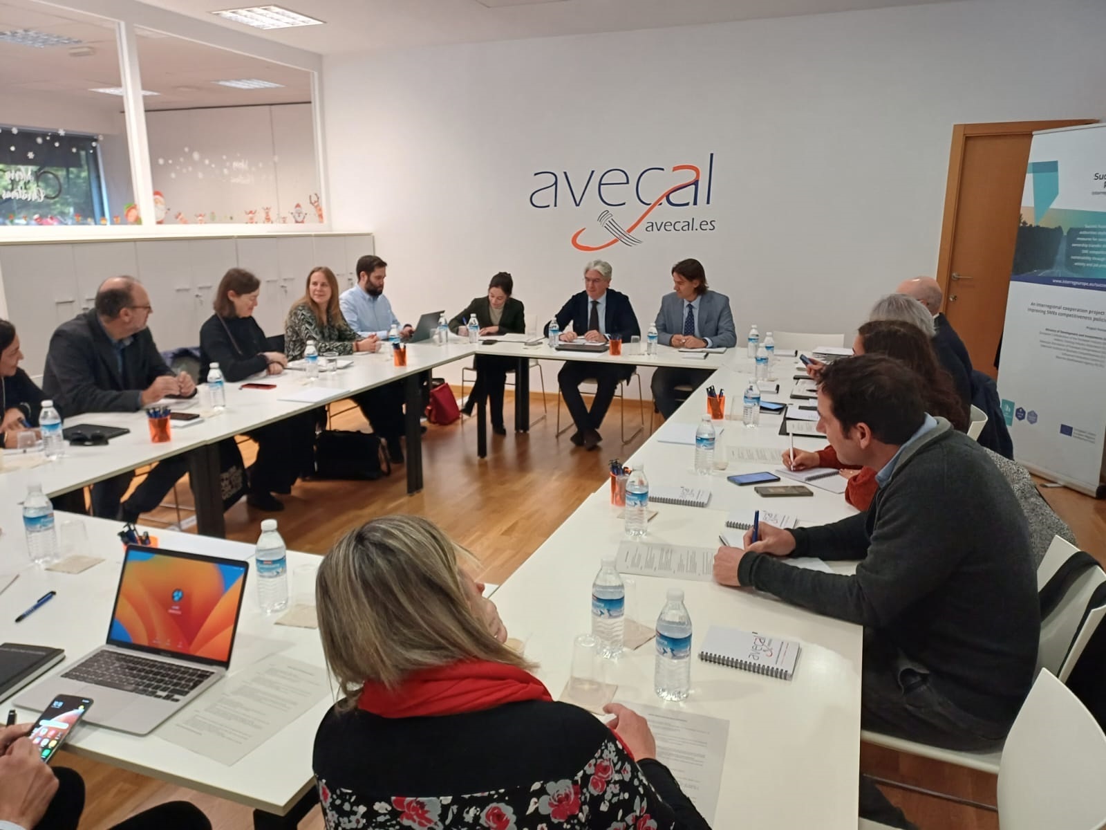 El Consell avanza en la elaboración del Plan de Reindustrialización con las mesas sectoriales del calzado y del juguete