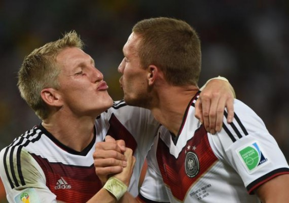 Löw convocará una vez más a Schweinsteiger y Podolski para su despedida
