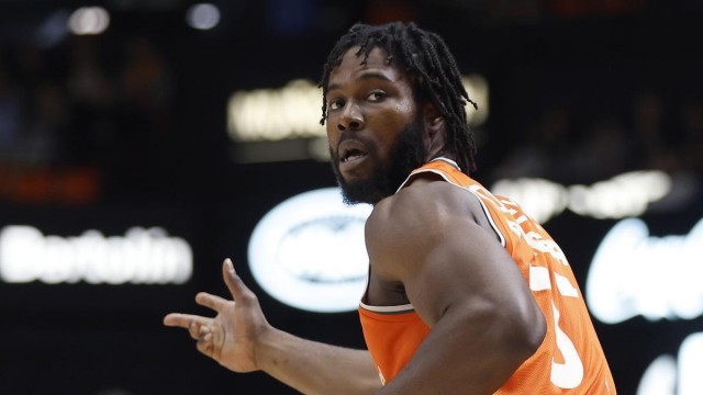 Ojeleye estará al menos dos semanas de baja por lesión