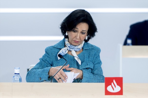 Banco Santander, camino de cerrar un año histórico en suscripciones netas de fondos de inversión