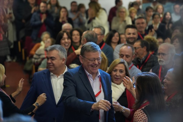 Puig se marcha y Ferraz trata de encajar a Morant como sucesora sin guerra interna