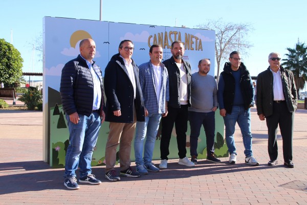 Diputación y cofradías de Castelló conciencian sobre la conservación ambiental del mar