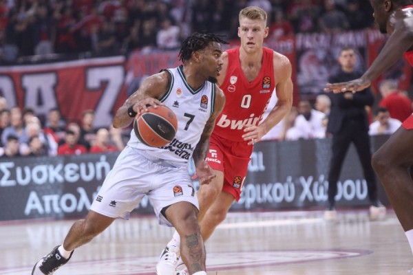 Valencia Basket asalta El Pireo
