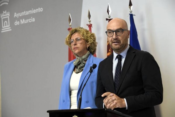 El Ayuntamiento le da un toque al Gobierno de España: 