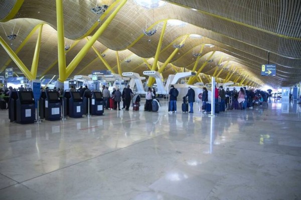El precio del transporte aéreo de pasajeros cae un 2,3% en el tercer trimestre