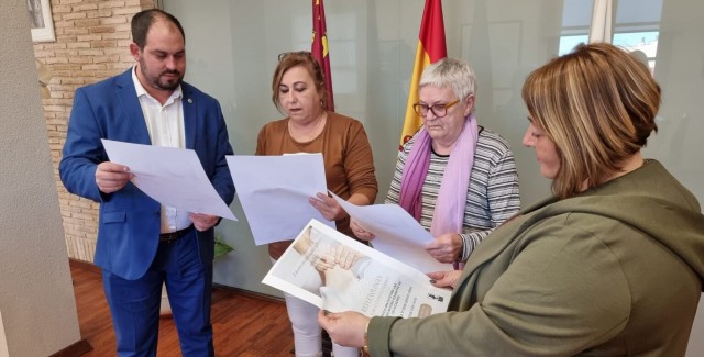 Los Alcázares mima a sus mayores: una concejalía trata de mejorar su día a día física y mentalmente