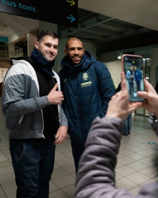 Capoue: “La presión es para el Rennes, que juega en casa”
