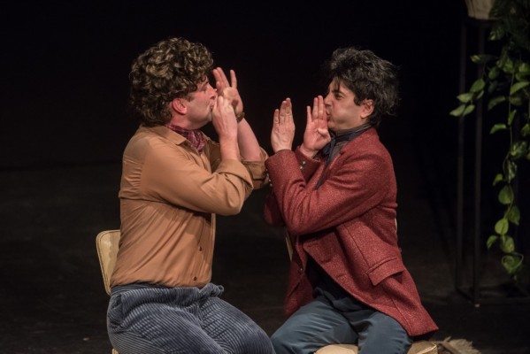 El humor de 'sello argentino' llega este viernes al Teatre Arniches con la obra 'Perdón'
