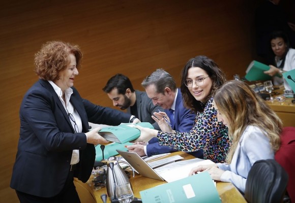 PP y Vox dicen que los presupuestos son 