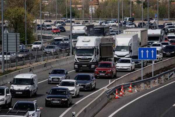 La Generalitat abordará en una comisión con las diputaciones la aplicación de la ley de Carreteras