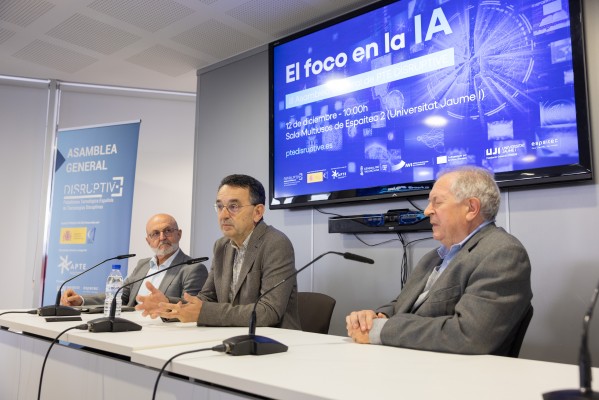 Espaitec analiza las posibilidades futuras de la IA en la empresa, la innovación o la comunicación