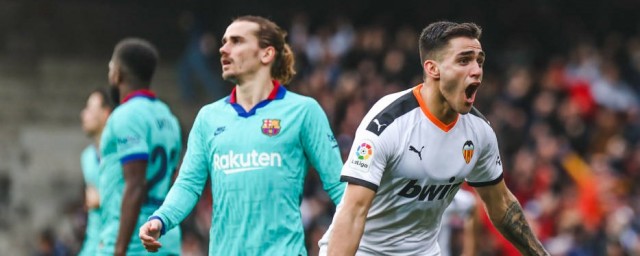El Valencia solo ha ganado una de las últimas dieciseis visitas ligueras del Barcelona