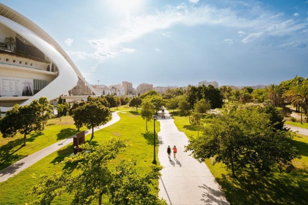 Crecimiento turístico sostenido y sostenible 