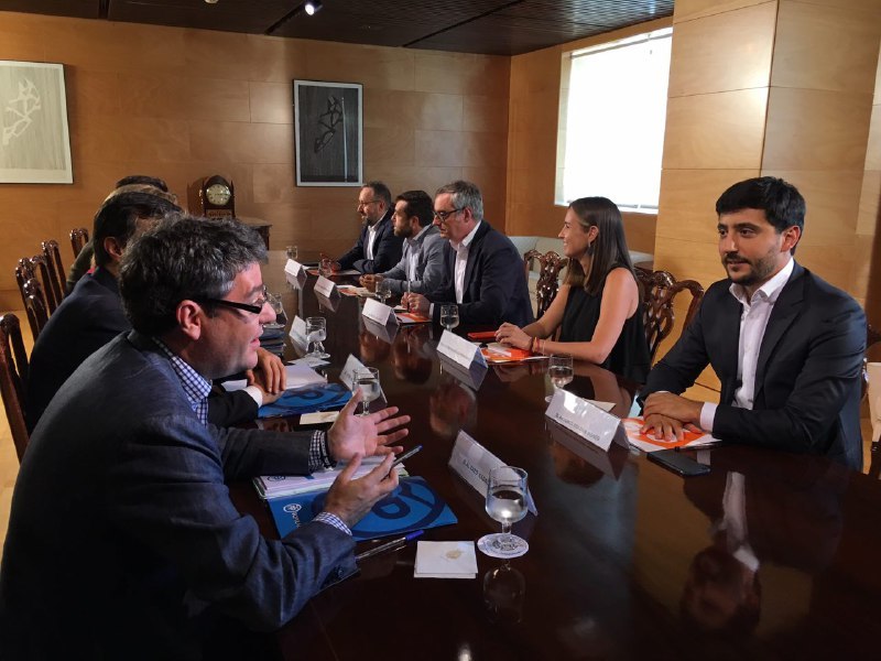 PP y Ciudadanos quieren cerrar la semana que viene un acuerdo de investidura