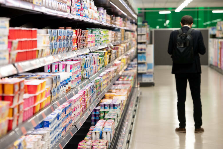 La caída en volumen inquieta al gran consumo tras un año de inflación y marca blanca