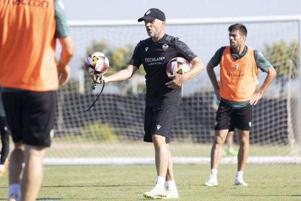 El Castellón regresa a la Liga con un duelo de altura frente al Córdoba