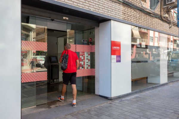 Radiografía del paro que deja 2023: Alicante acaba con 20.000 afiliados más y 8.000 parados menos