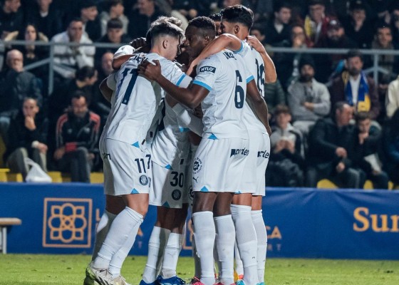 Stuani rescata al Girona ante un buen Orihuela
