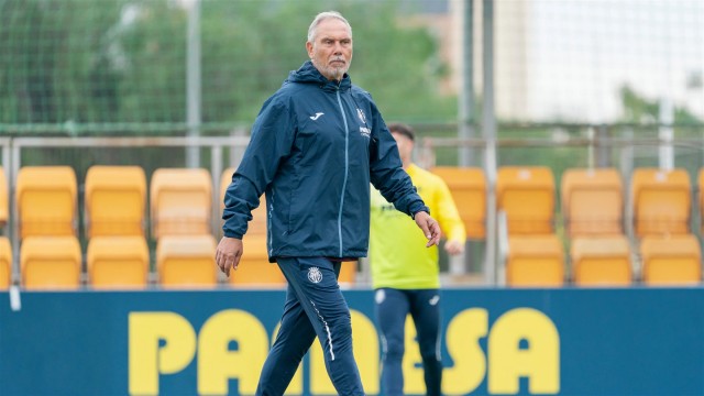 Miguel Álvarez dice que el Villarreal B viaja a Albacete 