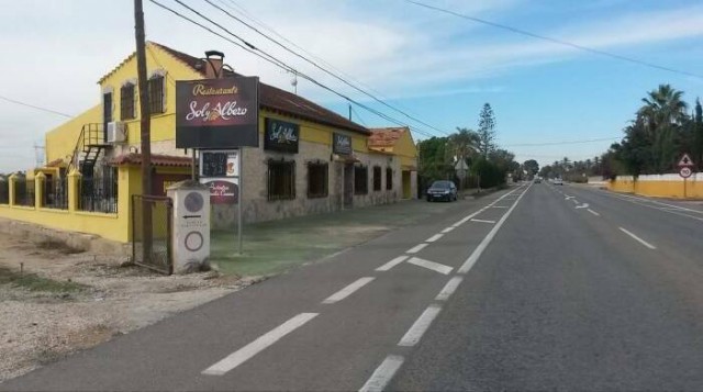 Elche licita obras para aplacar las inundaciones en la carretera de Santa Pola con un dique y alcantarillado