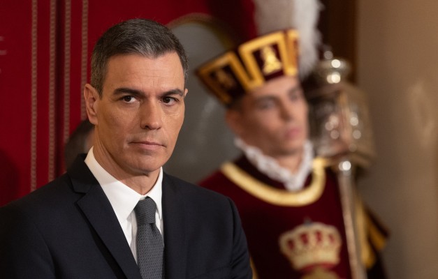 Sánchez quiere reunirse con Feijóo antes de final de año para renovar CGPJ y abordar la financiación autonómica
