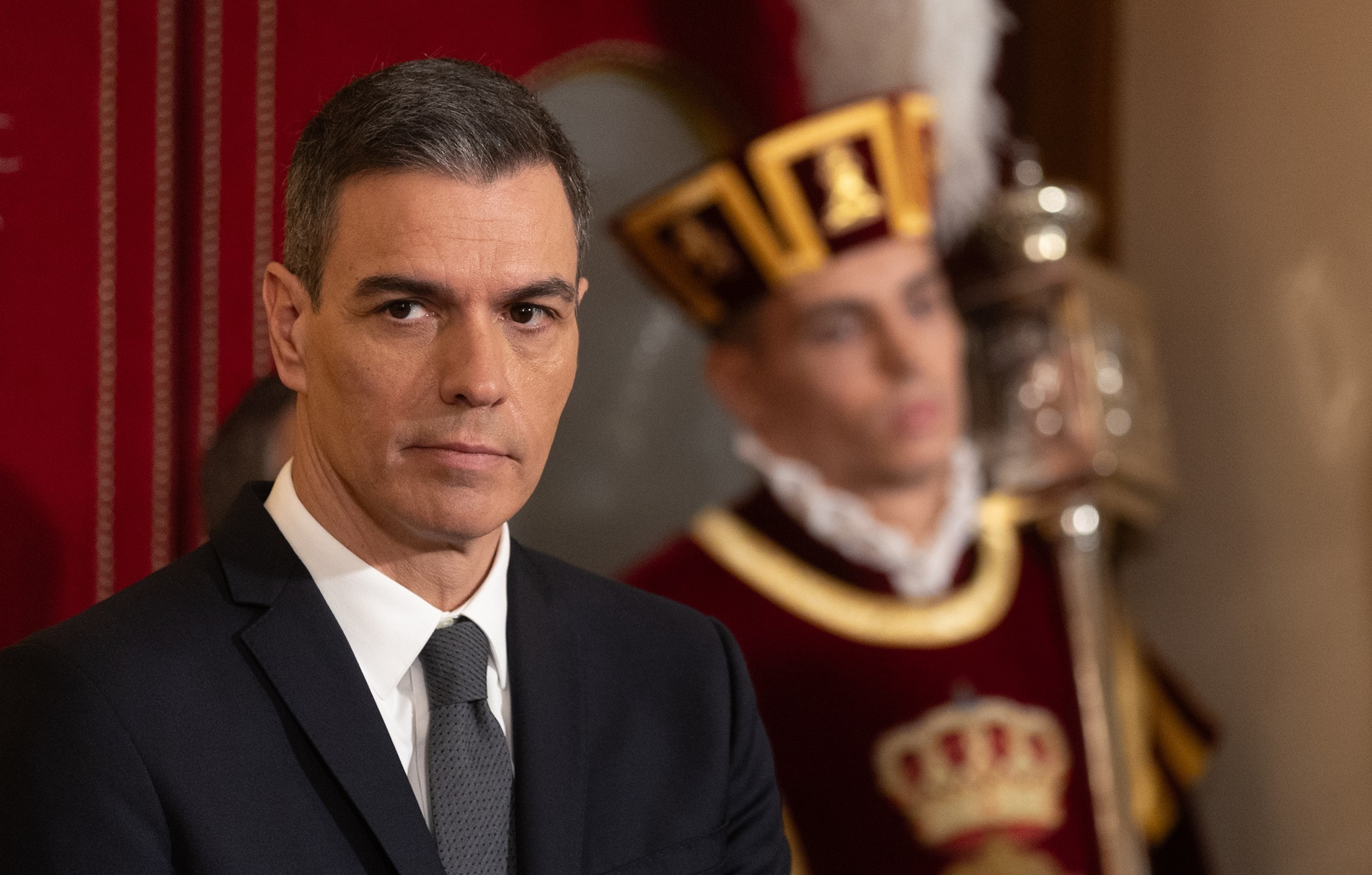 Sánchez quiere reunirse con Feijóo antes de final de año para renovar CGPJ y abordar la financiación autonómica
