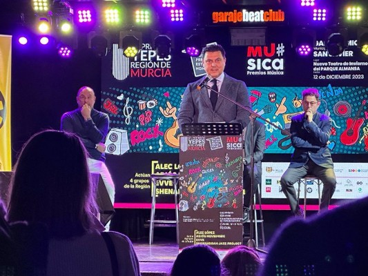 Los Premios de la Música de la Región conceden la distinción de 'Leyenda' al Orfeón Fernández Caballero 
