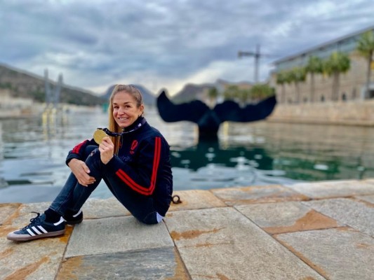 Mercedes Velasco vuelve a batir el récord regional de maratón 