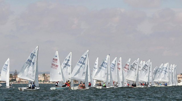 El Trofeo Armada reúne a regatistas de Bélgica, Noruega, Polonia, Portugal, Suiza y España 
