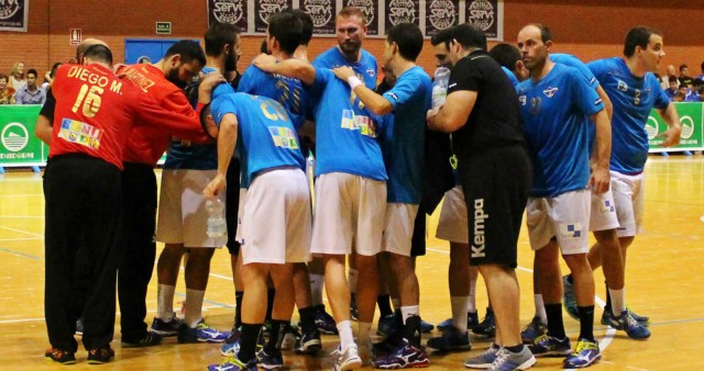 El Balonmano Benidorm cierra su pretemporada con un pleno de victorias