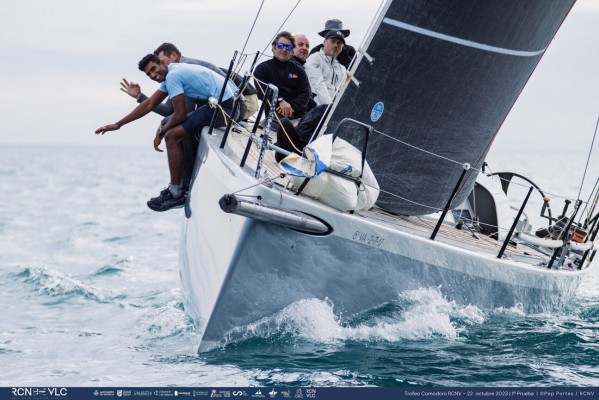 Varadero Valencia Aquarelle 1, Neurored, Surgurú y Cokky Shark se hacen con el Trofeo Comodoro RCNV 