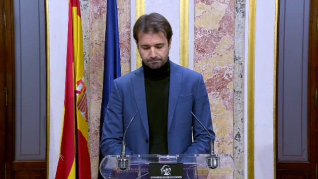 Sánchez Serna y los diputados de Podemos abandonan Sumar y se pasan al Grupo Mixto