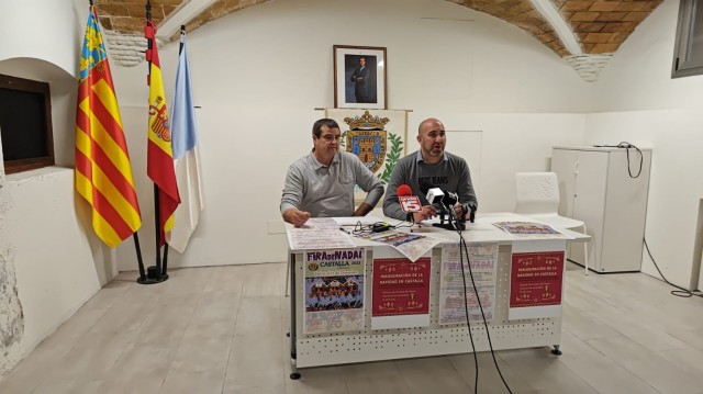 La Feria de Navidad de Castalla acoge talleres de pintura, conciertos y actividades durante tres días

