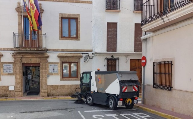 Benitatxell aprueba uba subida de la tasa de basuras de 18,50 euros anuales para las viviendas