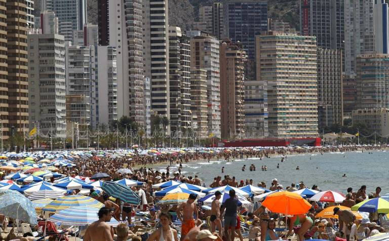 Benidorm destinará el presupuesto del fallido proyecto de 'Smart City' a renovar las calles