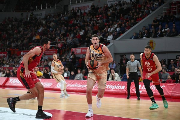 Más cerca de la meta: el UCAM conserva la ventaja para ir la Copa con una jornada menos por delante 