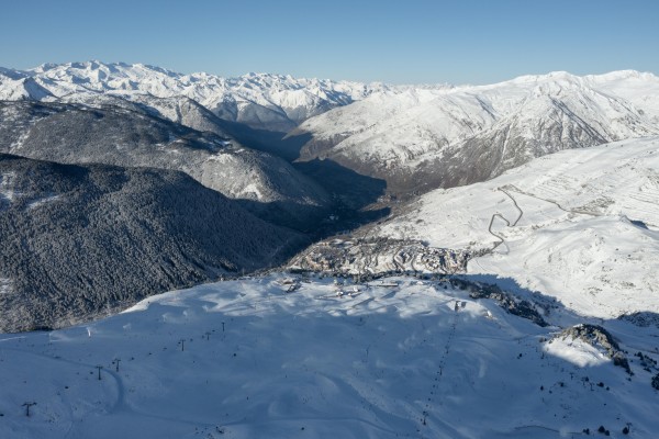 Baqueira Beret pone en marcha 65km esquiables para el puente de diciembre