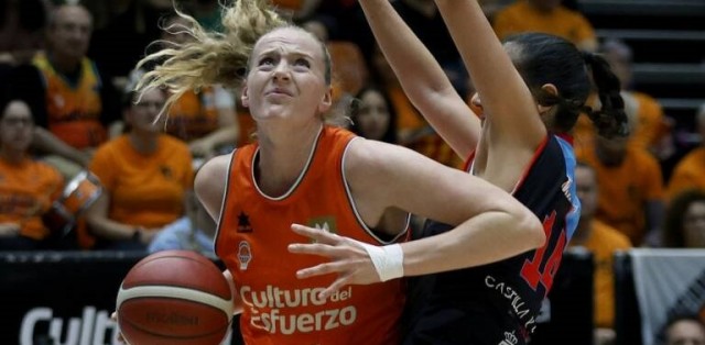 La Fonteta, el gran aliado del Valencia Basket para llegar a cuartos de final de Euroliga