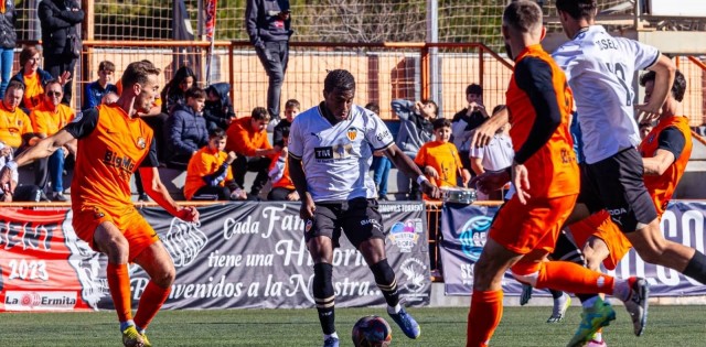 El Mestalla saca un empate sin goles del San Gregorio