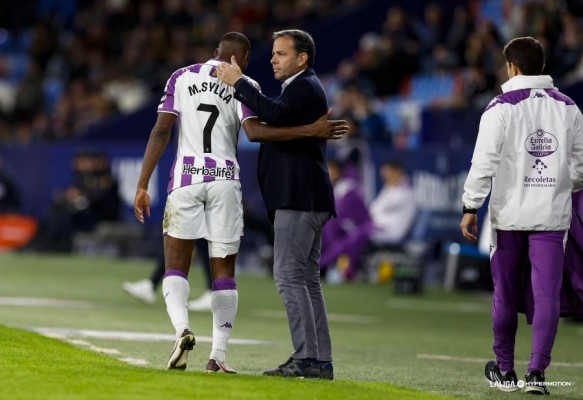 No se trata de estar con Calleja, se trata de estar con el Levante... y todos lo estamos