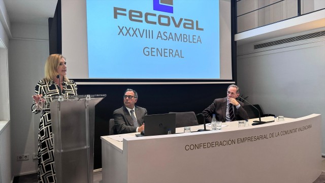 Pradas defiende el compromiso del Consell para garantizar la viabilidad de las obras públicas