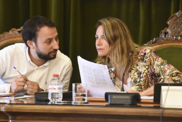 Carrasco actualiza la declaración con el sueldo desglosado de 2022 y acusa al PSPV de 