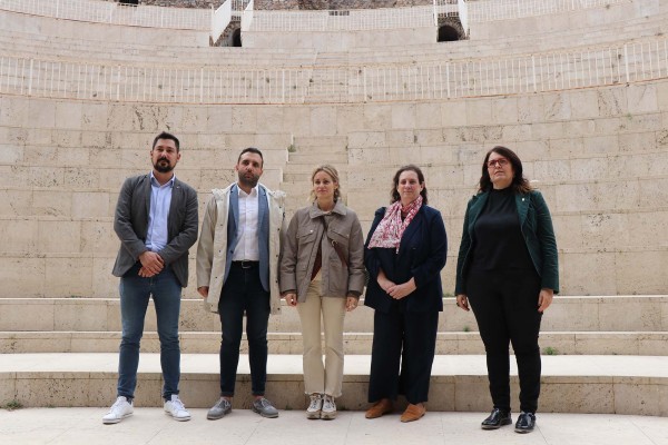 Sagunto solicita la rehabilitación de la Nave de Talleres y el fin de las obras del Teatro Romano
