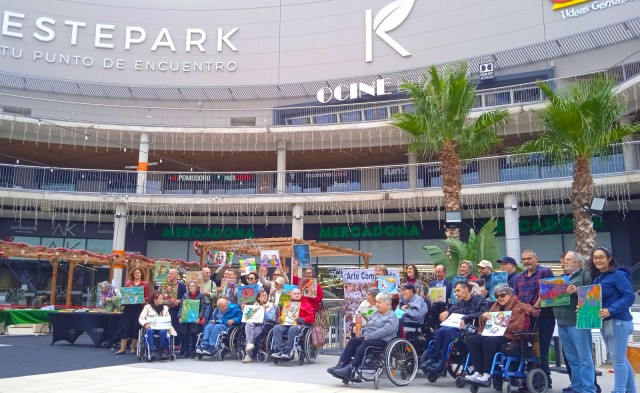 Estepark da visibilidad al daño cerebral adquirido con una exposición de pinturas
